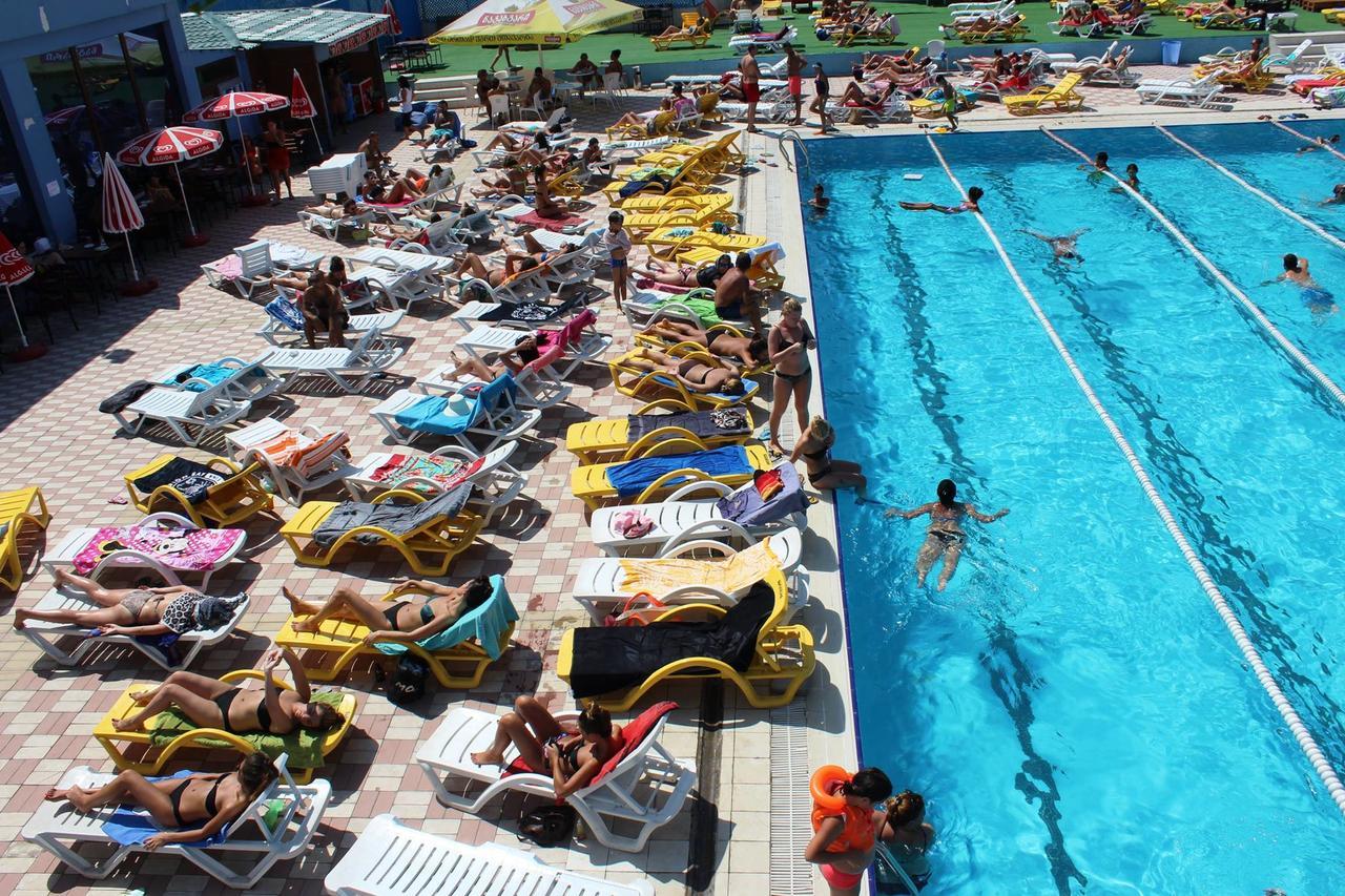 Sport Time Hotel & Spa Tbilisi Buitenkant foto