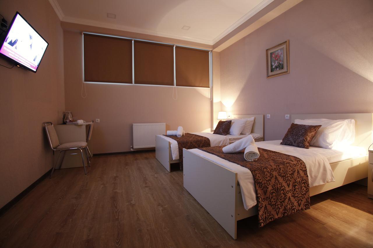 Sport Time Hotel & Spa Tbilisi Buitenkant foto