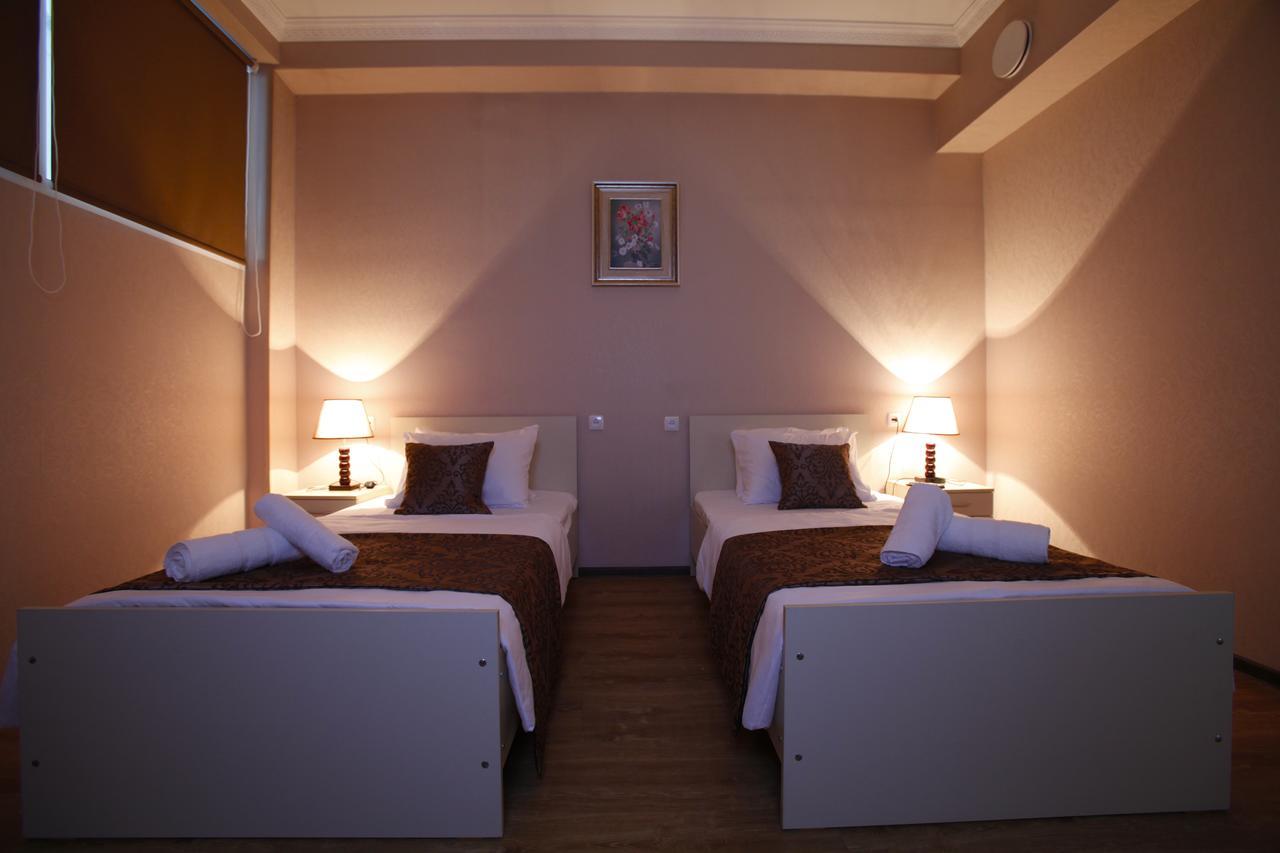Sport Time Hotel & Spa Tbilisi Buitenkant foto