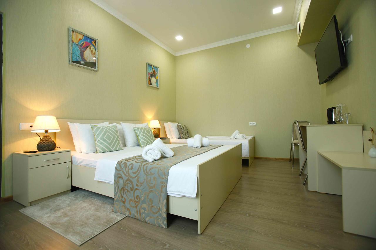Sport Time Hotel & Spa Tbilisi Buitenkant foto